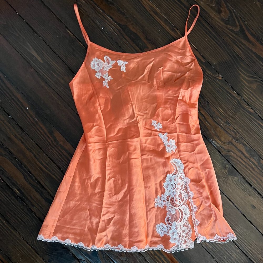 Vintage Victoria's Secret Satin Lace Nightgown Nightie Chemise Slip Orange Sz S